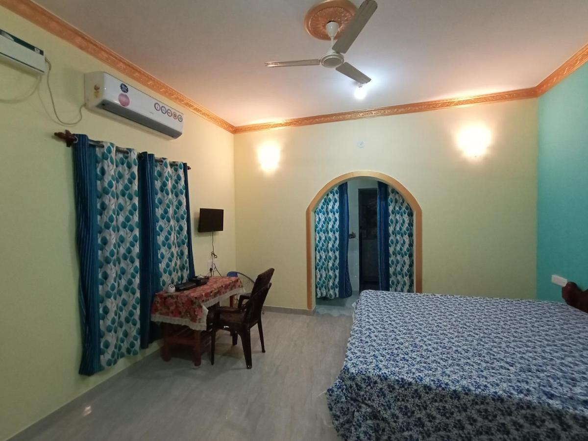 Jerone'S Home Stay Majorda Buitenkant foto