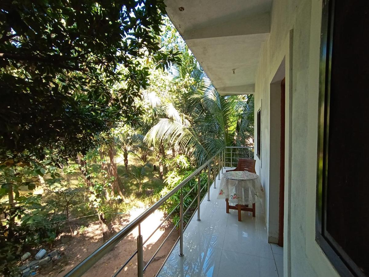 Jerone'S Home Stay Majorda Kamer foto